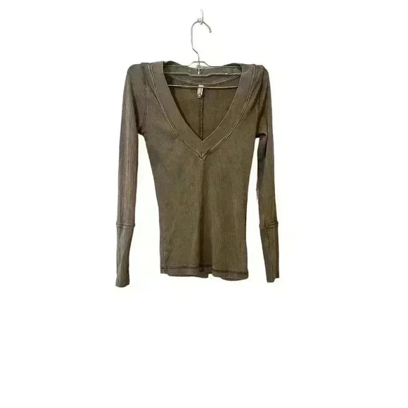 free people Tops - Free People intimately long sleeve shirt size XS v neck with stretch